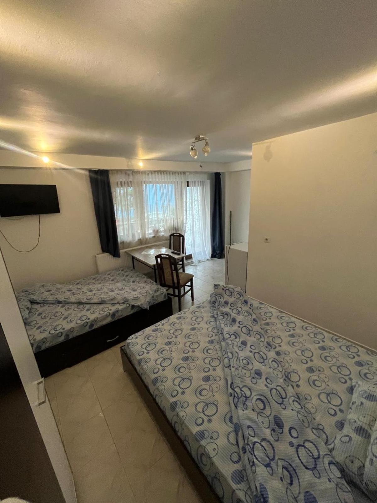 מלון באיילה הרקולנדה Casa Dina מראה חיצוני תמונה
